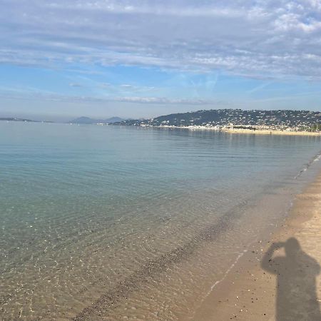 Grand Studio 7 Minutes De La Plage Et Climatise Sur Juan Les Pins 앙티브 외부 사진