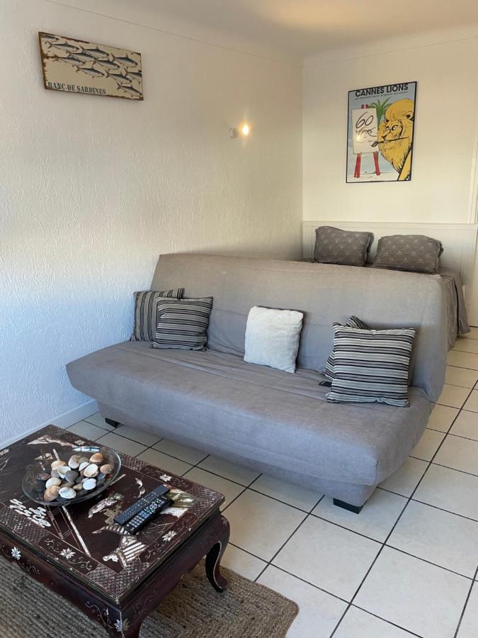 Grand Studio 7 Minutes De La Plage Et Climatise Sur Juan Les Pins 앙티브 외부 사진